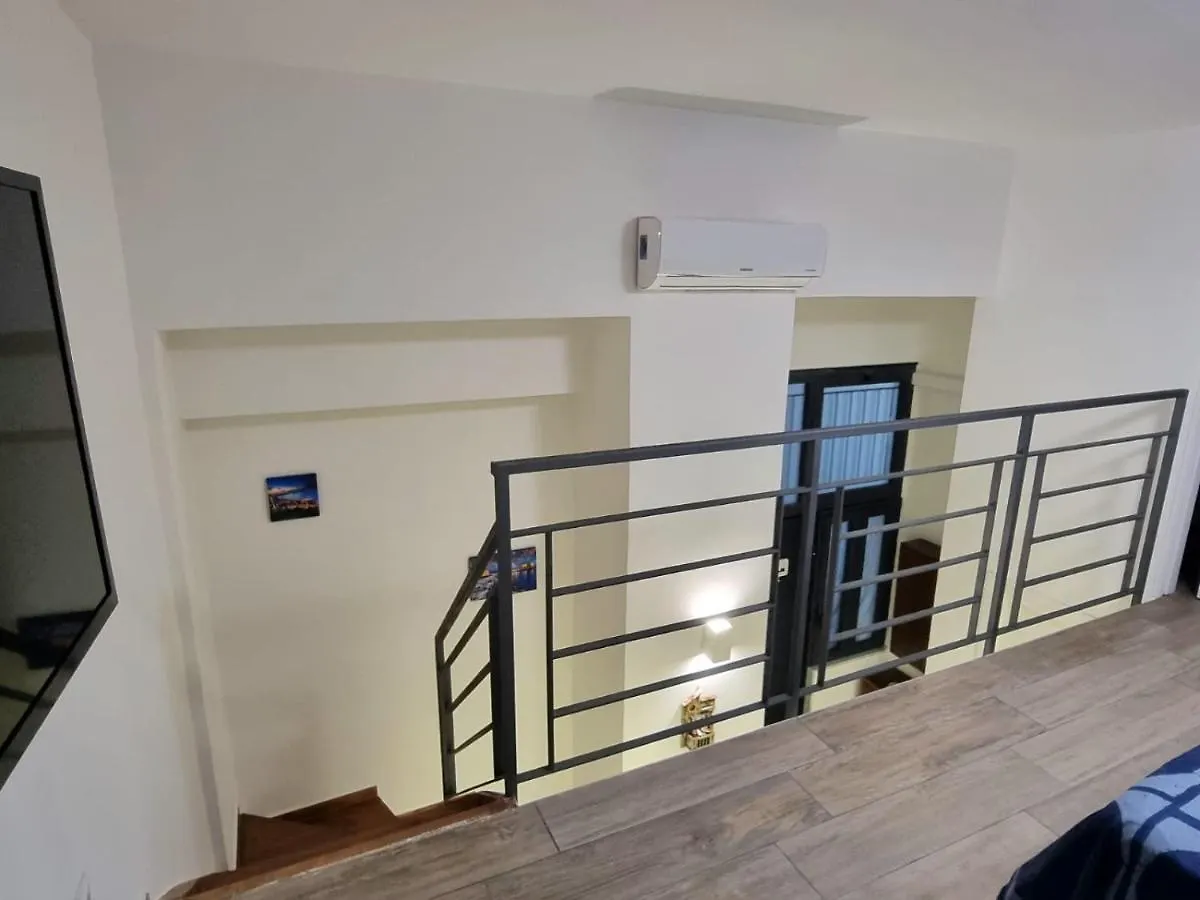 Casa Comoda E Centrale In Quartiere Storico Di Napoli Holiday home Naples