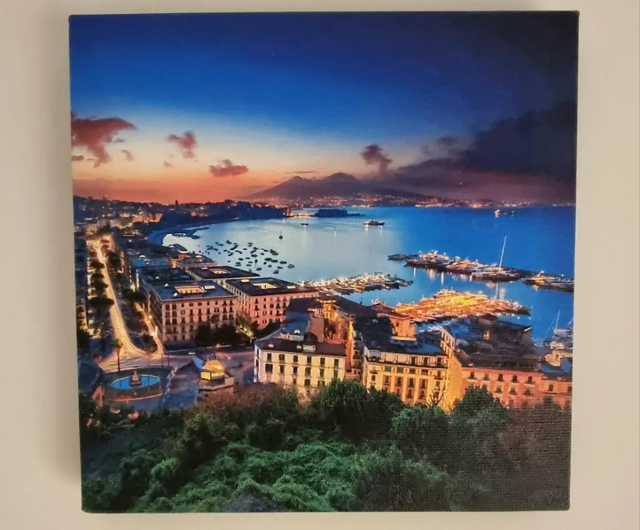 Casa Comoda E Centrale In Quartiere Storico Di Napoli Italy